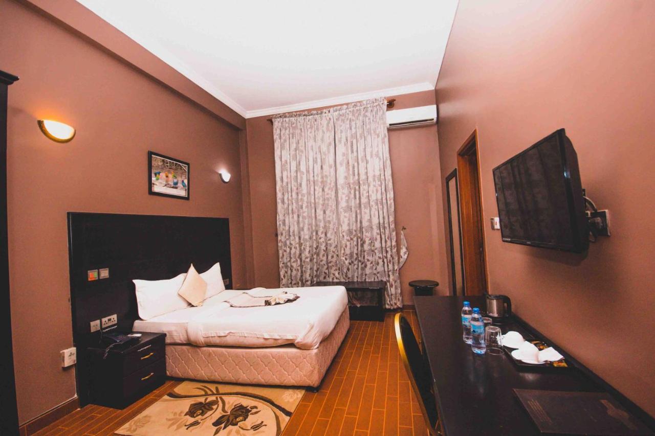 Panone Hotels - King'Ori Kilimanjaro Airport Moshi Esterno foto
