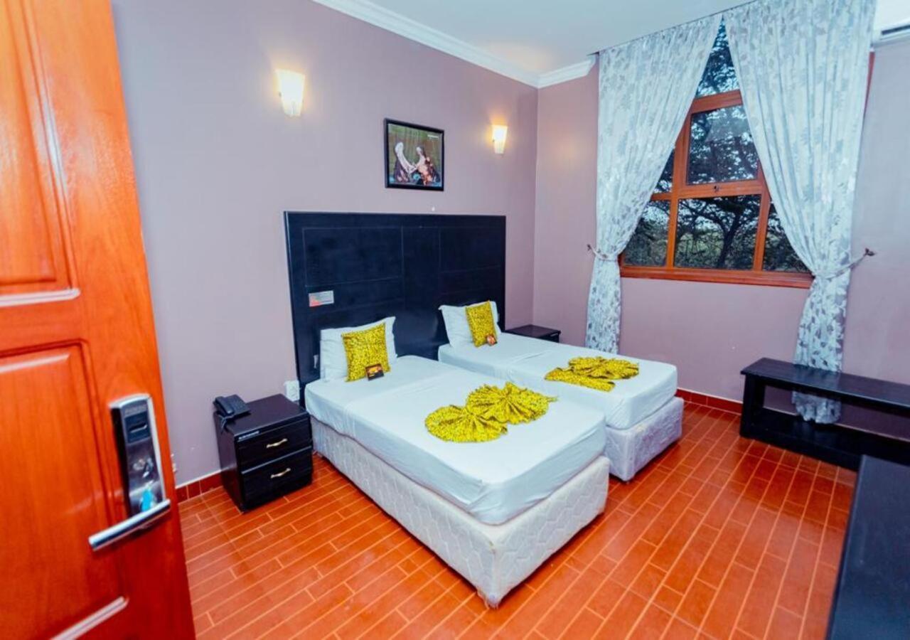 Panone Hotels - King'Ori Kilimanjaro Airport Moshi Esterno foto