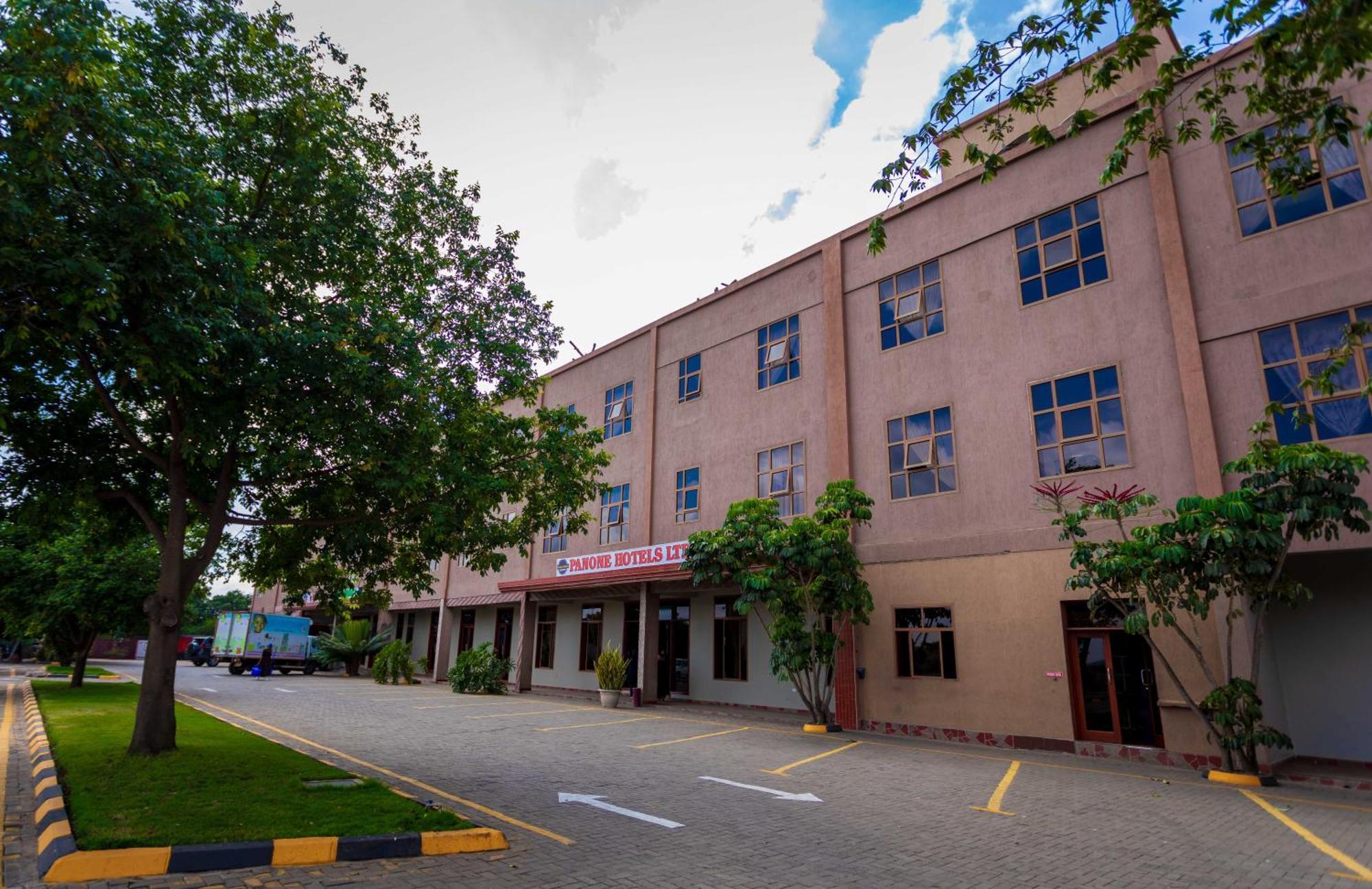 Panone Hotels - King'Ori Kilimanjaro Airport Moshi Esterno foto
